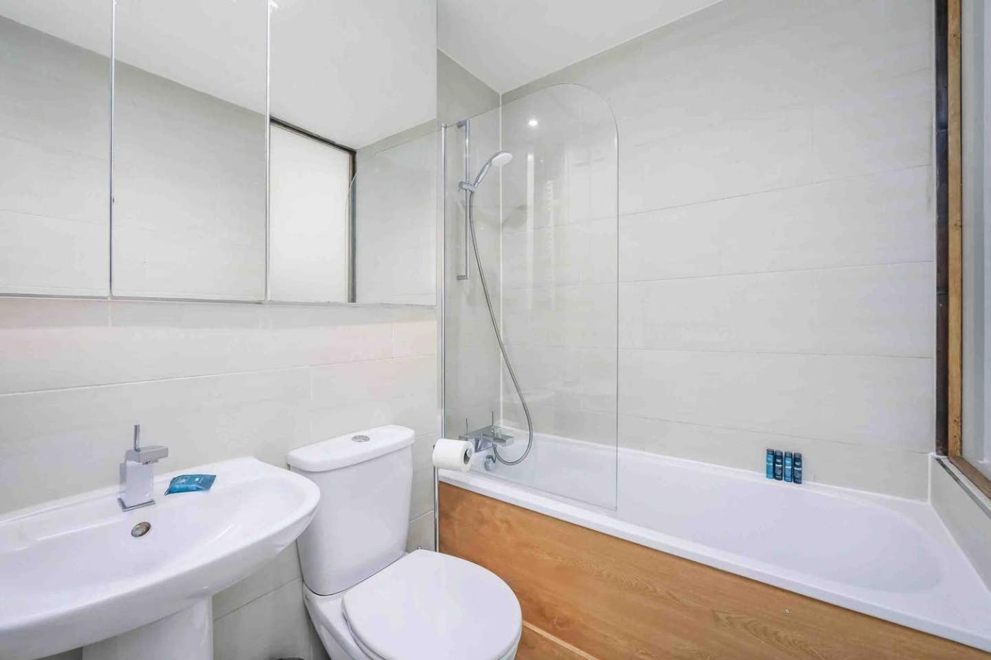 2 Bed By Oxford Circus And Regent Street! Apartment Лондон Екстериор снимка